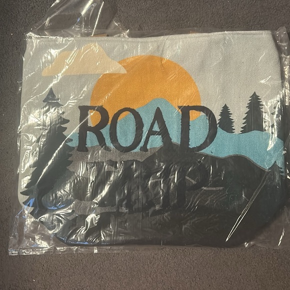 Handbags - Road Trip Tote Bag